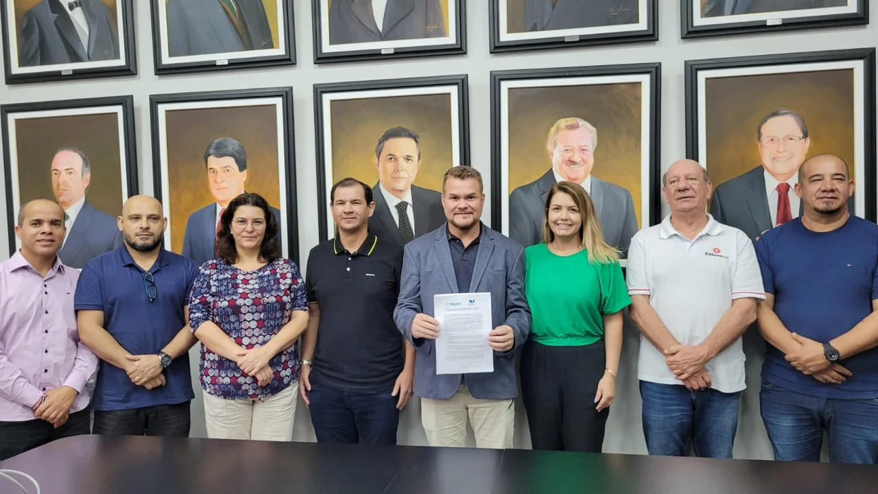 Convênio com universidade traz mais de 100 estudantes de Medicina para Paranaguá