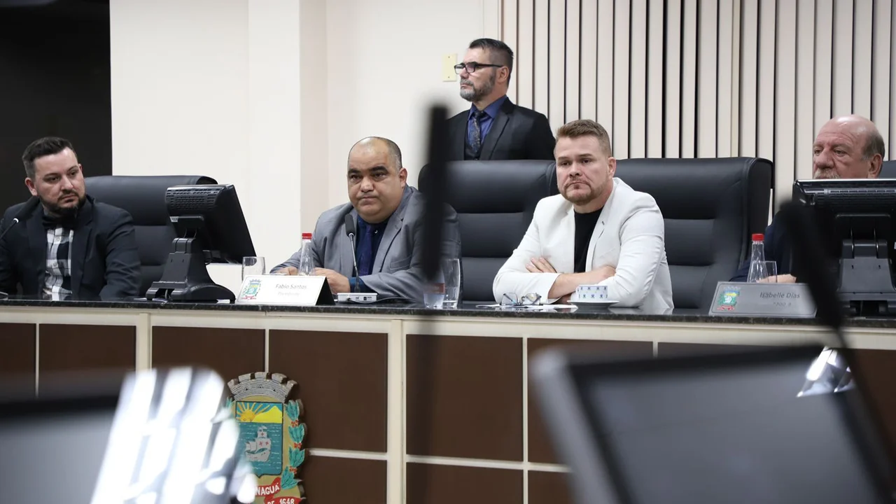 Paranaguá 374 anos: Prefeito Marcelo Roque participa da Sessão Solene na Câmara Municipal de Vereadores