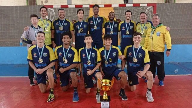 AHPA/SESPOR/SICOOB/Paranaguá conquista título estadual da 4ª Divisão do Handebol Paranaense
