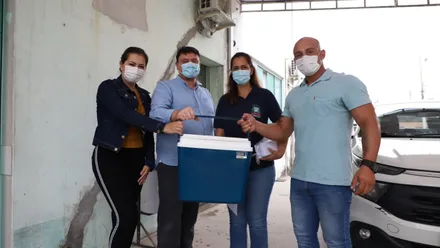 Hospital Paranaguá recebe doses da vacina contra a Covid-19