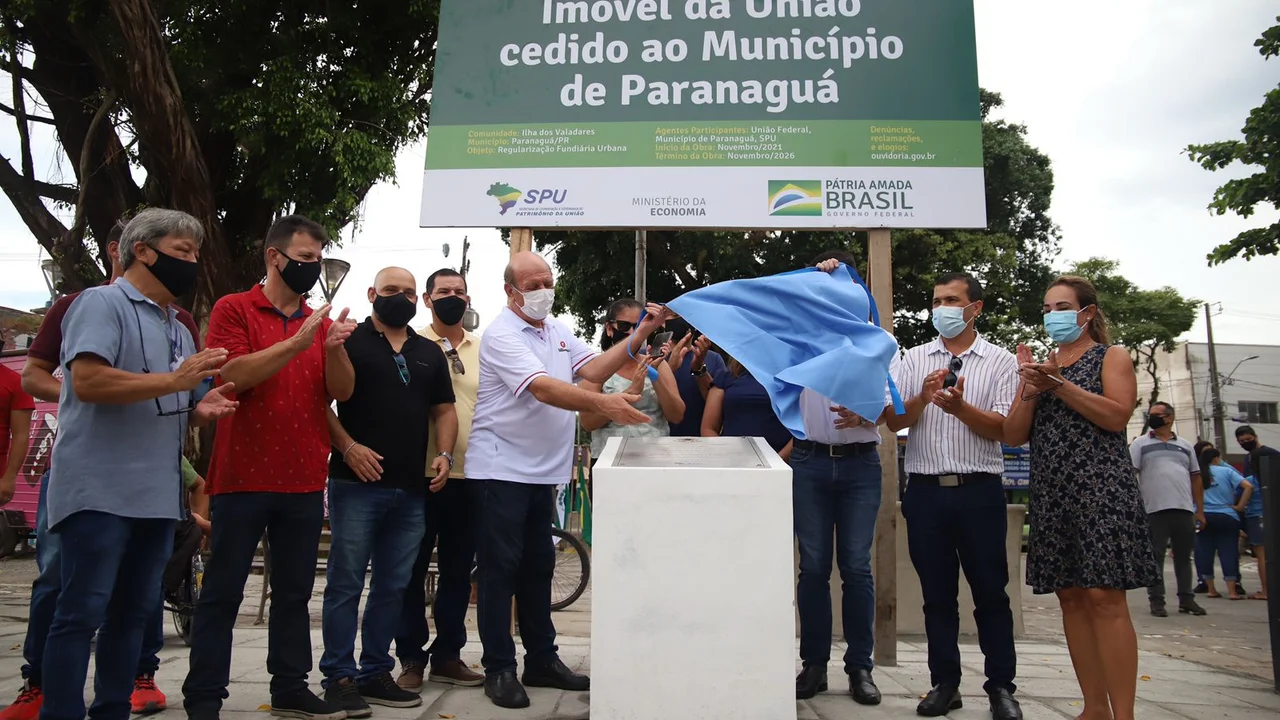 Cerimônia de Cessão de Área da Ilha dos Valadares ao Município de Paranaguá marca o início da regularização fundiária do local