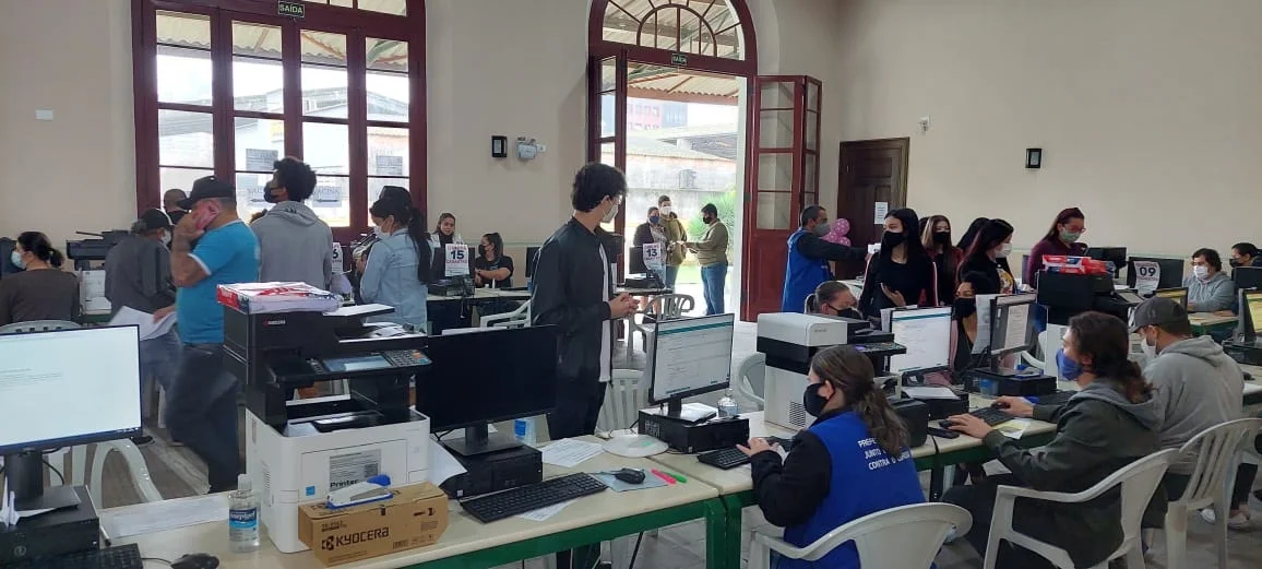 Vacinação contra a Covid-19 continua neste sábado, 18