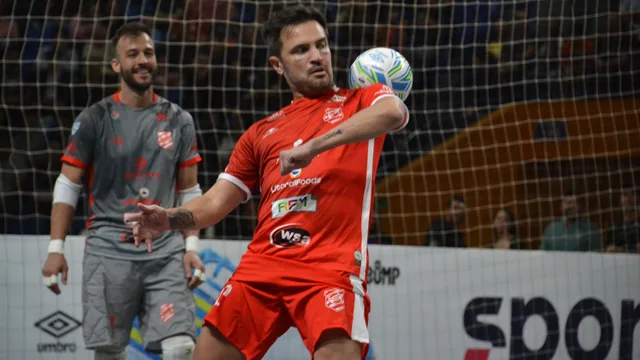 Falcão, ex-jogador de futsal, estará em Paranaguá para a abertura da Copa Mundo sub-21