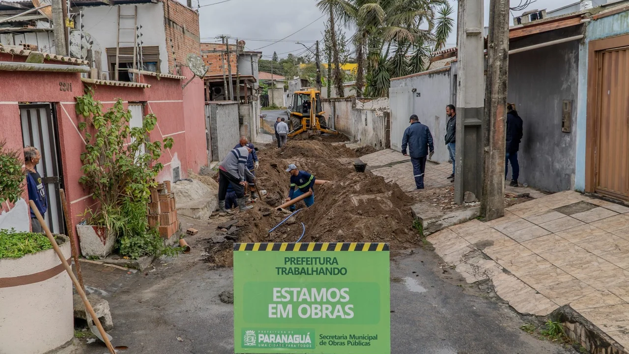 Prefeitura de Paranaguá avança em obra histórica para acabar com alagamentos na Vila Horizonte