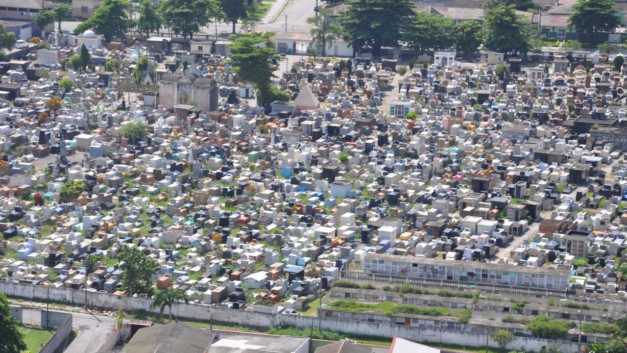 Cuidados com a Covid-19 devem ser mantidas para feriado de Finados