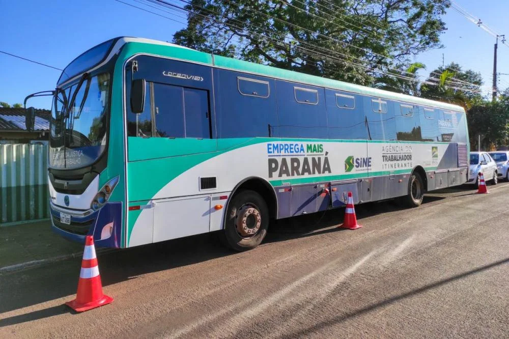 Ônibus ‘Emprega Mais Paraná’ realizará atendimentos em Paranaguá