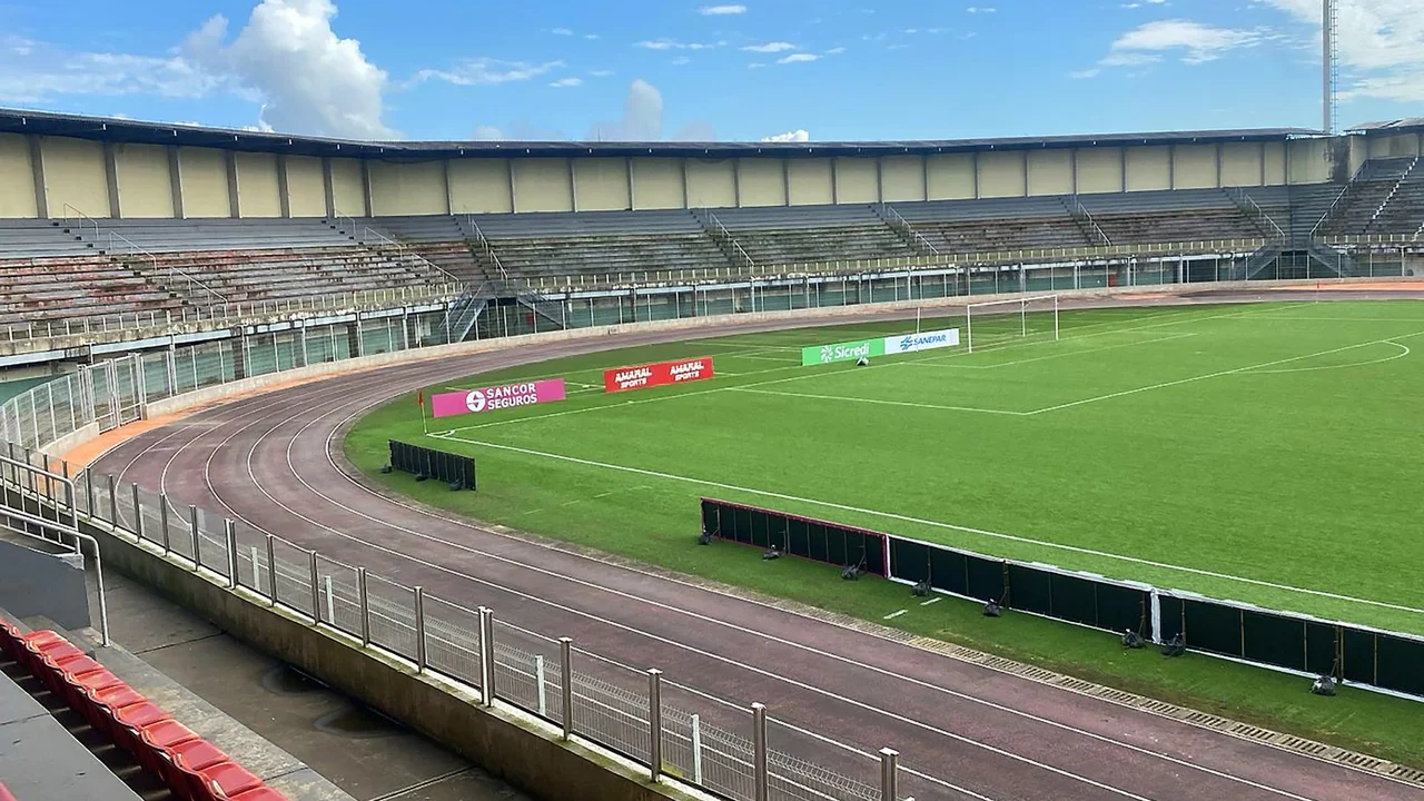 Pista do Gigante do Itiberê é aberta ao público para caminhadas