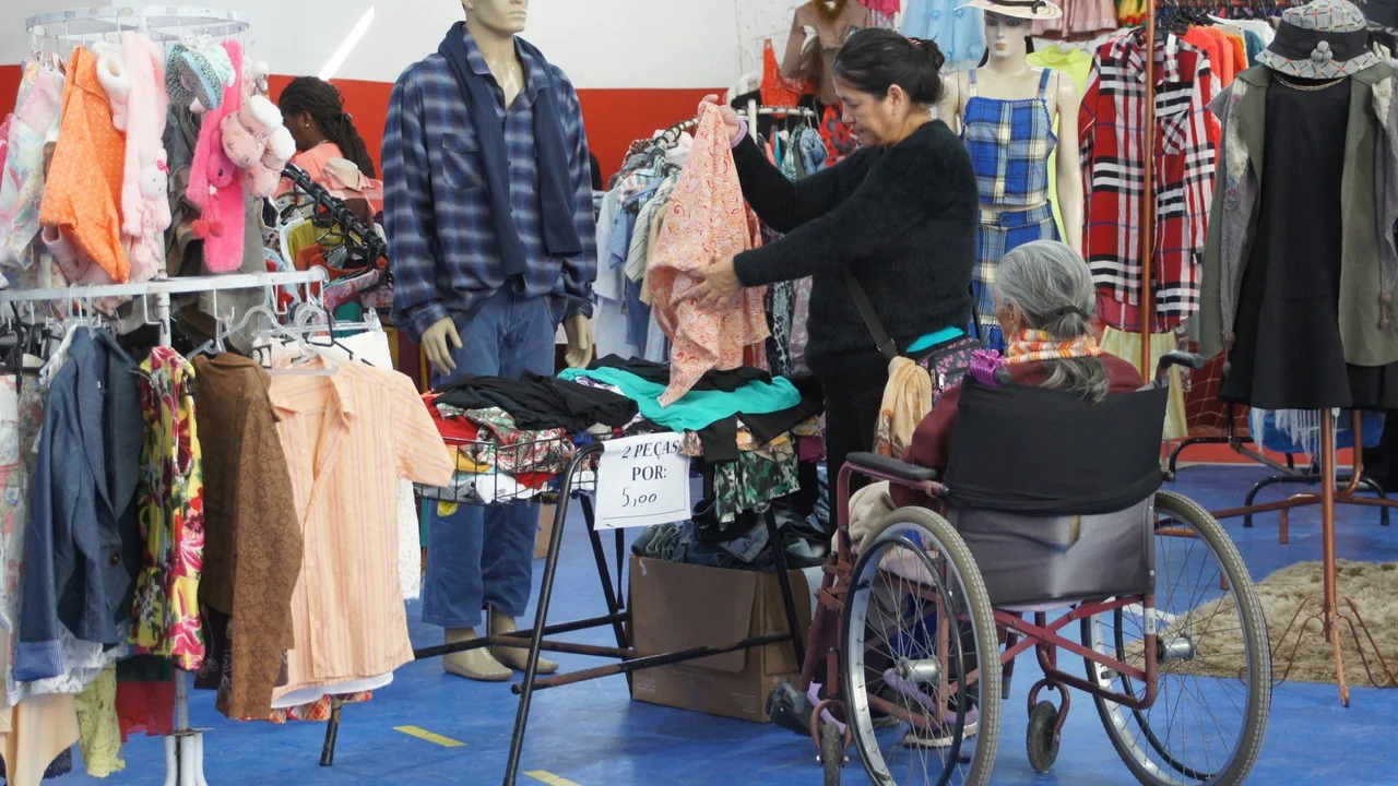 Paranaguá realiza VII Encontro de Brechós e Feiras da Mulher Empreendedora e das Arteiras no Ginásio Joaquim Tramujas