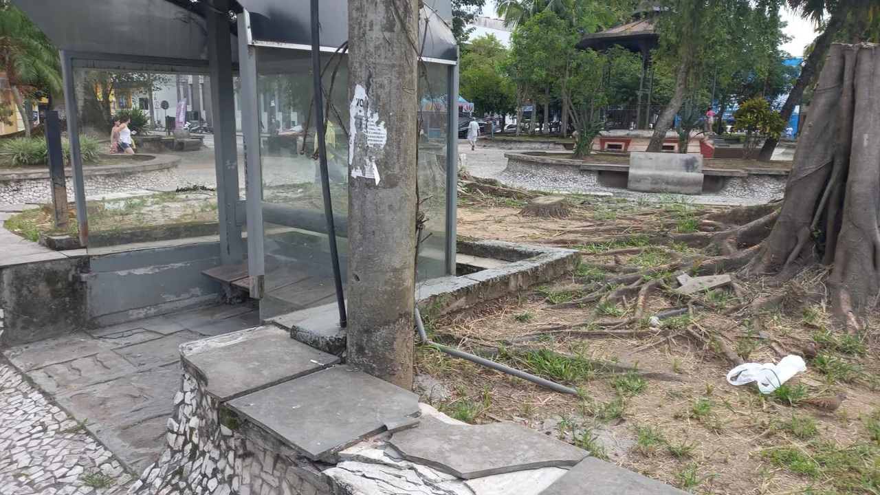 Semma realiza interdição de vias para realização de serviços no Centro