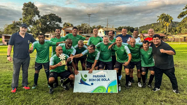 Paranaguá conquista o 5º título no Paraná Bom de Bola na categoria 50+