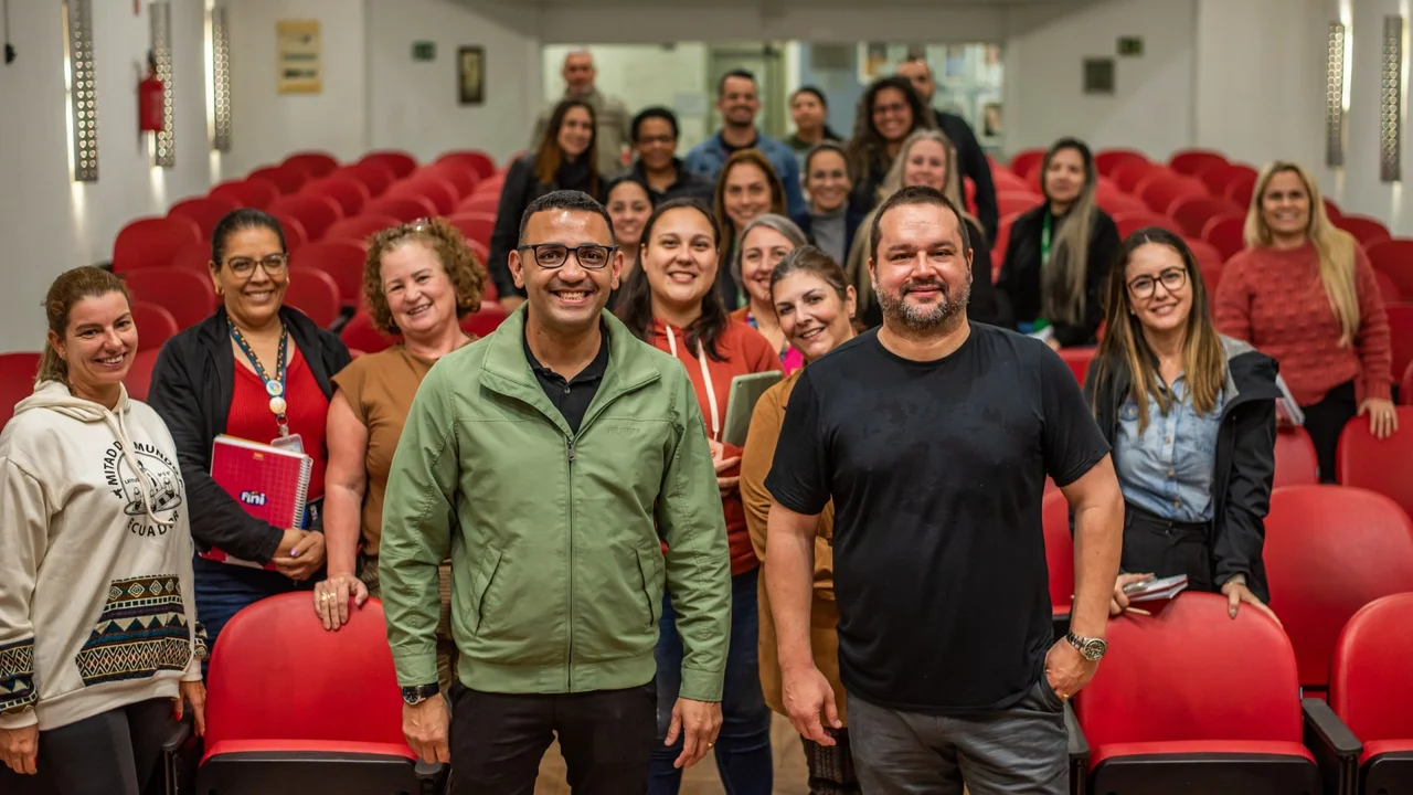 Ouvidoria Geral de Paranaguá promove capacitação sobre transparência e atendimento ao cidadão para servidores