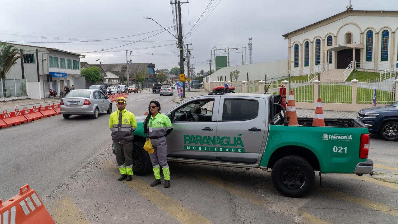 Mobilidade Urbana reforça operação em um dos principais nós viários de Paranaguá