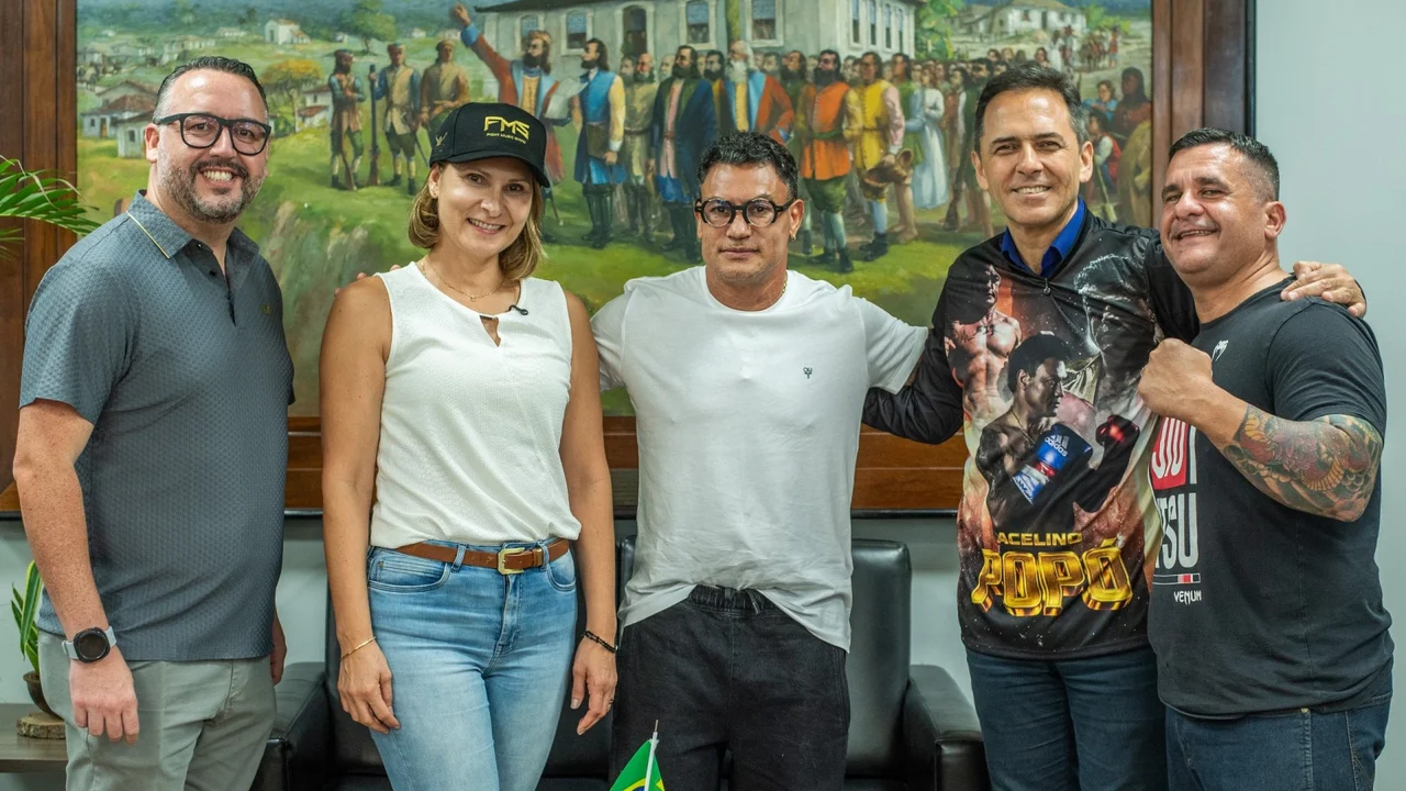 Popó visita Prefeitura de Paranaguá e prestigia realização do Fight Music Show 10 na Arena Albertina