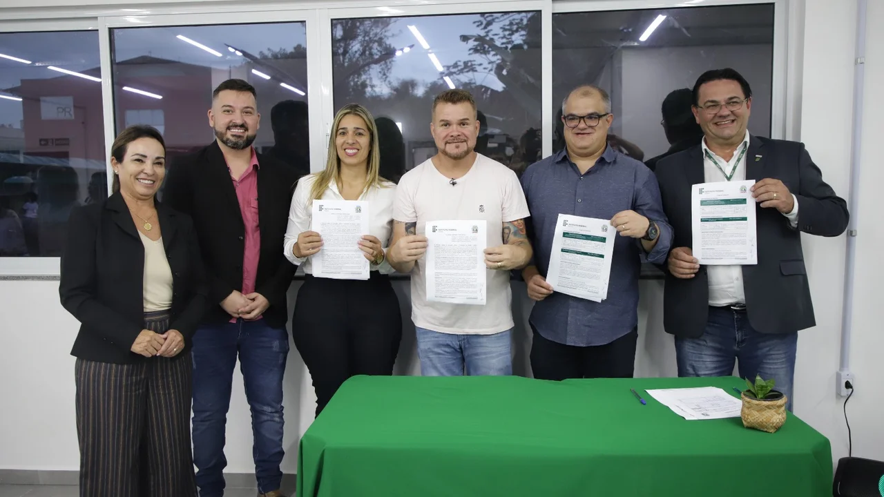 Convênio entre Prefeitura e IFPR cria o Restaurante Cidadão no Porto Seguro