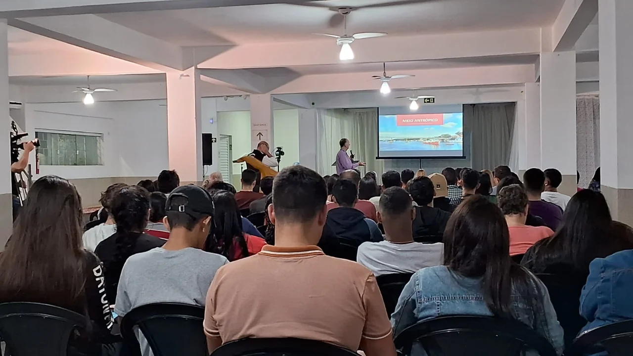 Estudos técnicos para a criação da unidade de conservação, Parque da Ilha dos Valadares, foram apresentados para a população