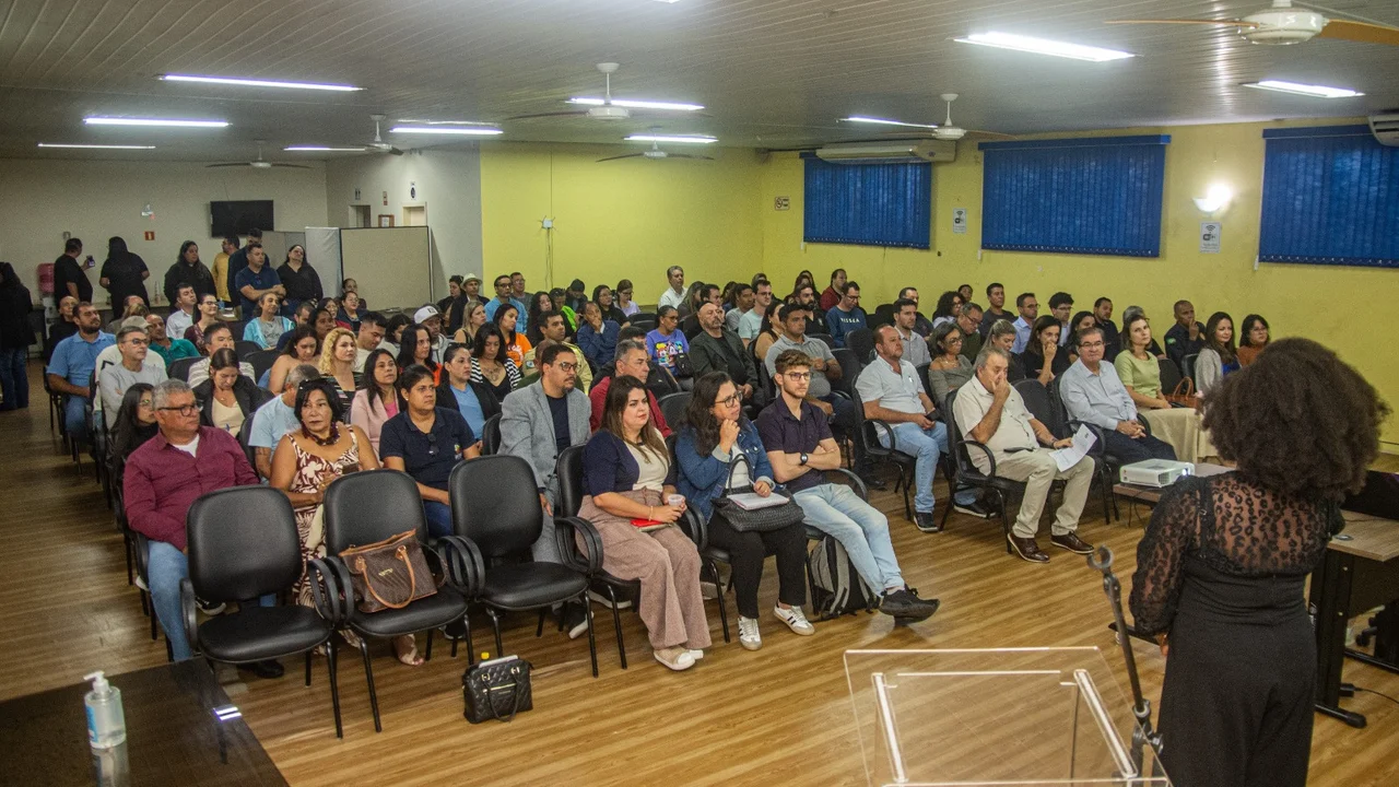 Paranaguá debate futuro urbano em Conferência Municipal das Cidades 2025