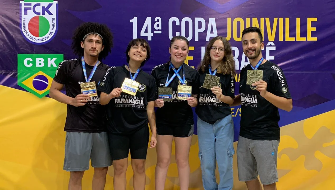 Atletas de Paranaguá conquistam seis medalhas durante a 14ª Copa Joinville de Karatê