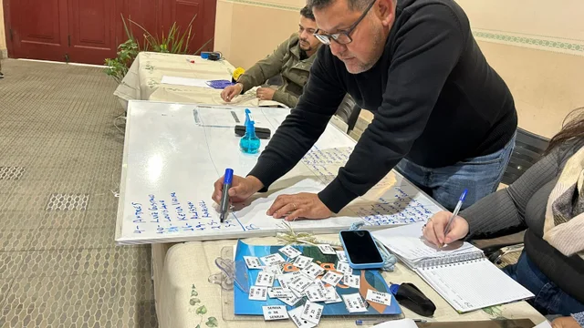 Reunião com ambulantes define detalhes para a Festa da Tainha