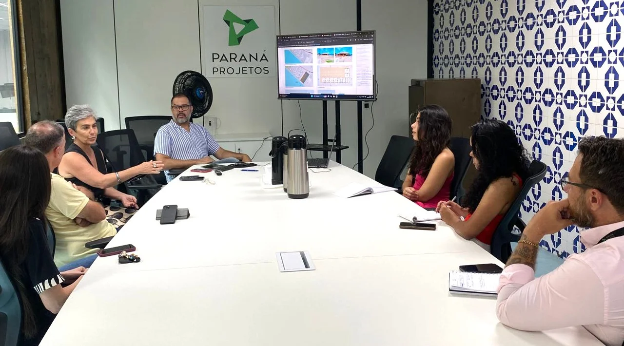 Com foco no planejamento urbano, Paranaguá firma parceria com Paraná Projetos 