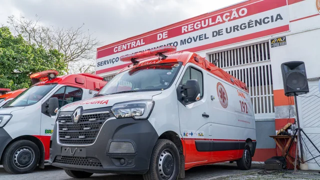 Paranaguá recebe nova ambulância do SAMU e conclui renovação completa da frota de atendimento de urgência