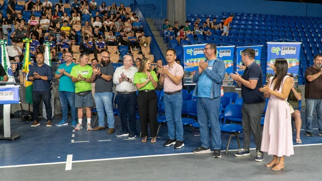 Paranaguá recebe mais de 800 participantes na 11ª edição dos Jogos do IFPR com apoio total da Prefeitura