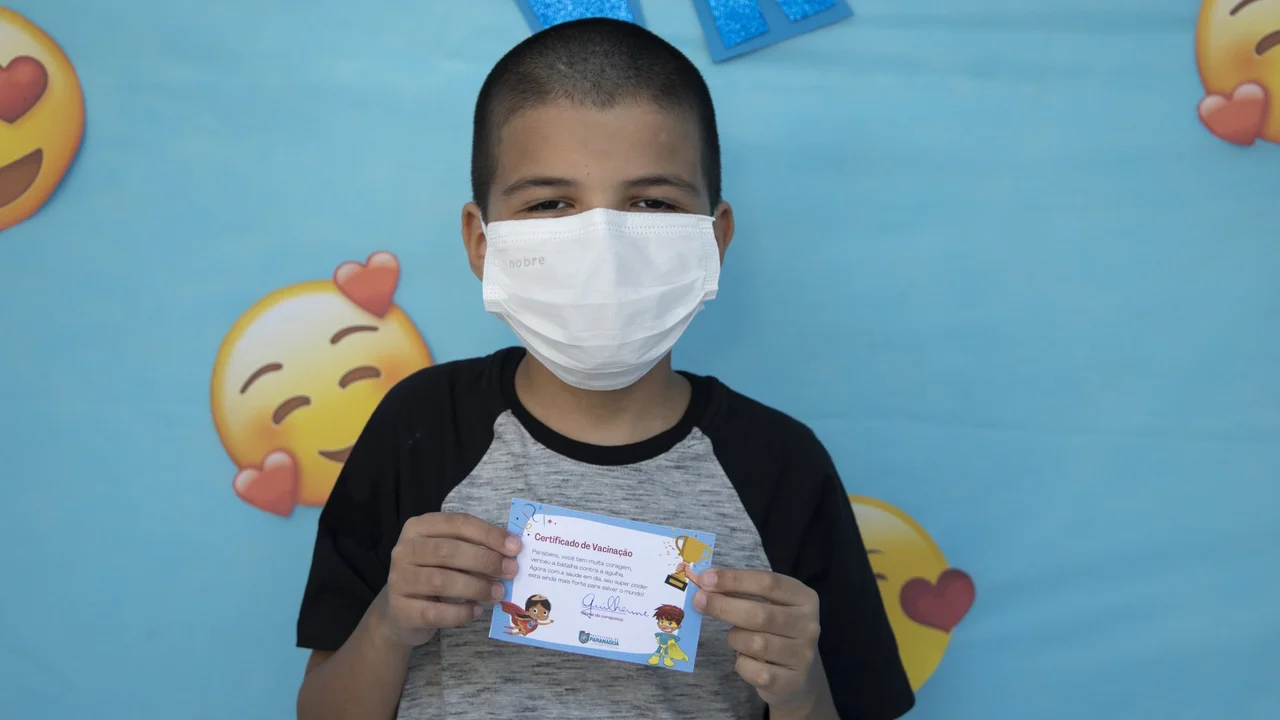 Paranaguá inicia a vacinação para crianças com transtorno do espectro autista