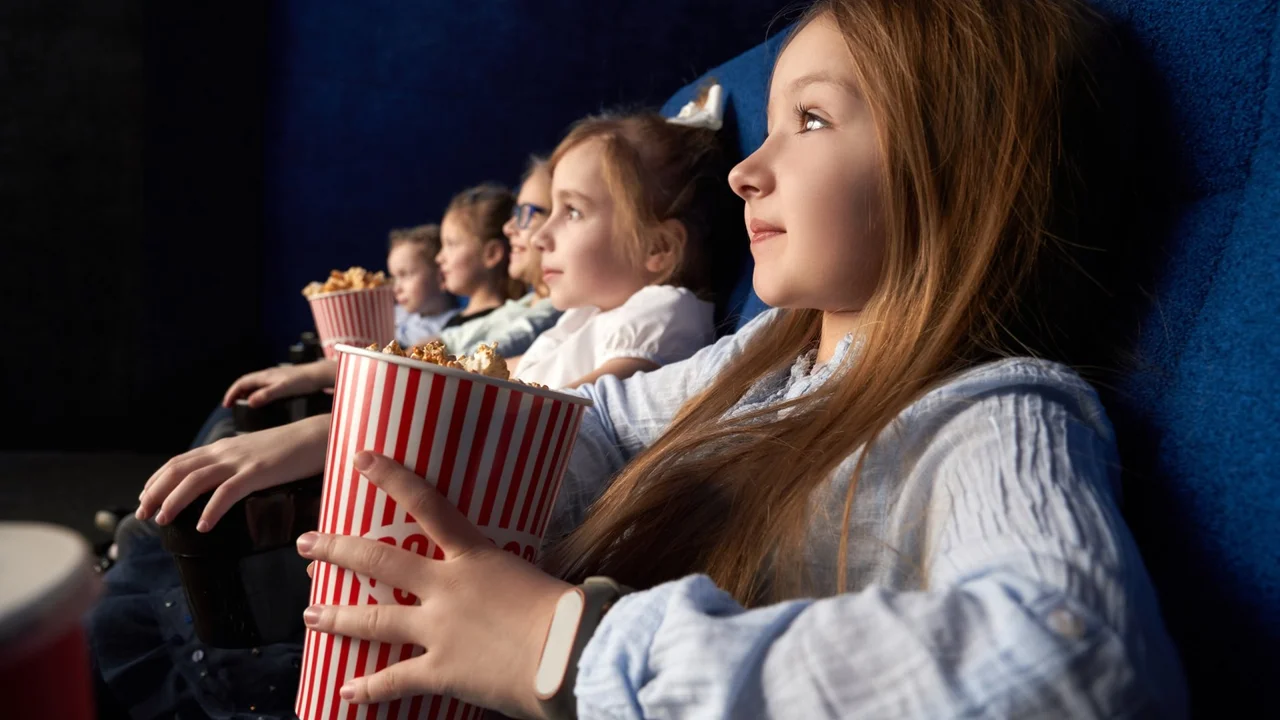 Sessão de cinema gratuita e com acessibilidade será realizada em Paranaguá
