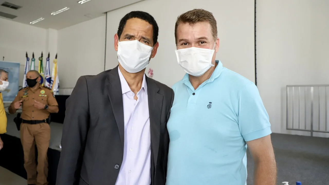 Reunião entre prefeitos do Litoral e Governo do Estado discute estratégias para o verão considerando situação de pandemia