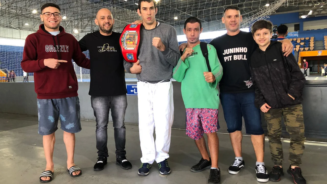 Paratleta parnanguara conquista cinturão na 4ª Copa Antonina de Jiu Jitsu