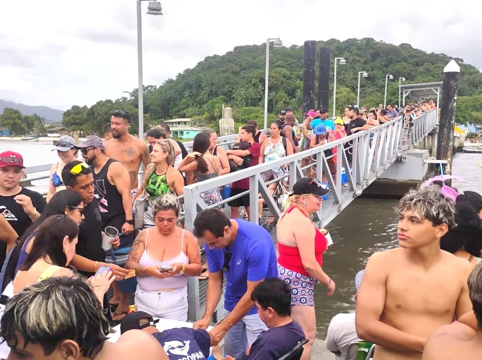 Com apoio da Prefeitura de Paranaguá, festas agitam a cidade e movimentam a economia
