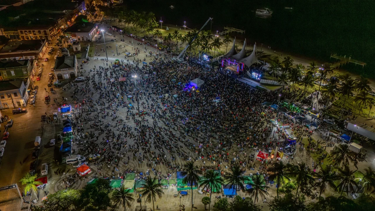 Prefeitura publica chamamento para ambulantes que desejam trabalhar durante a Festa Nacional da Tainha