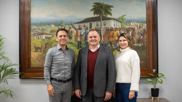 Prefeitura de Paranaguá apresenta novo secretário de Administração