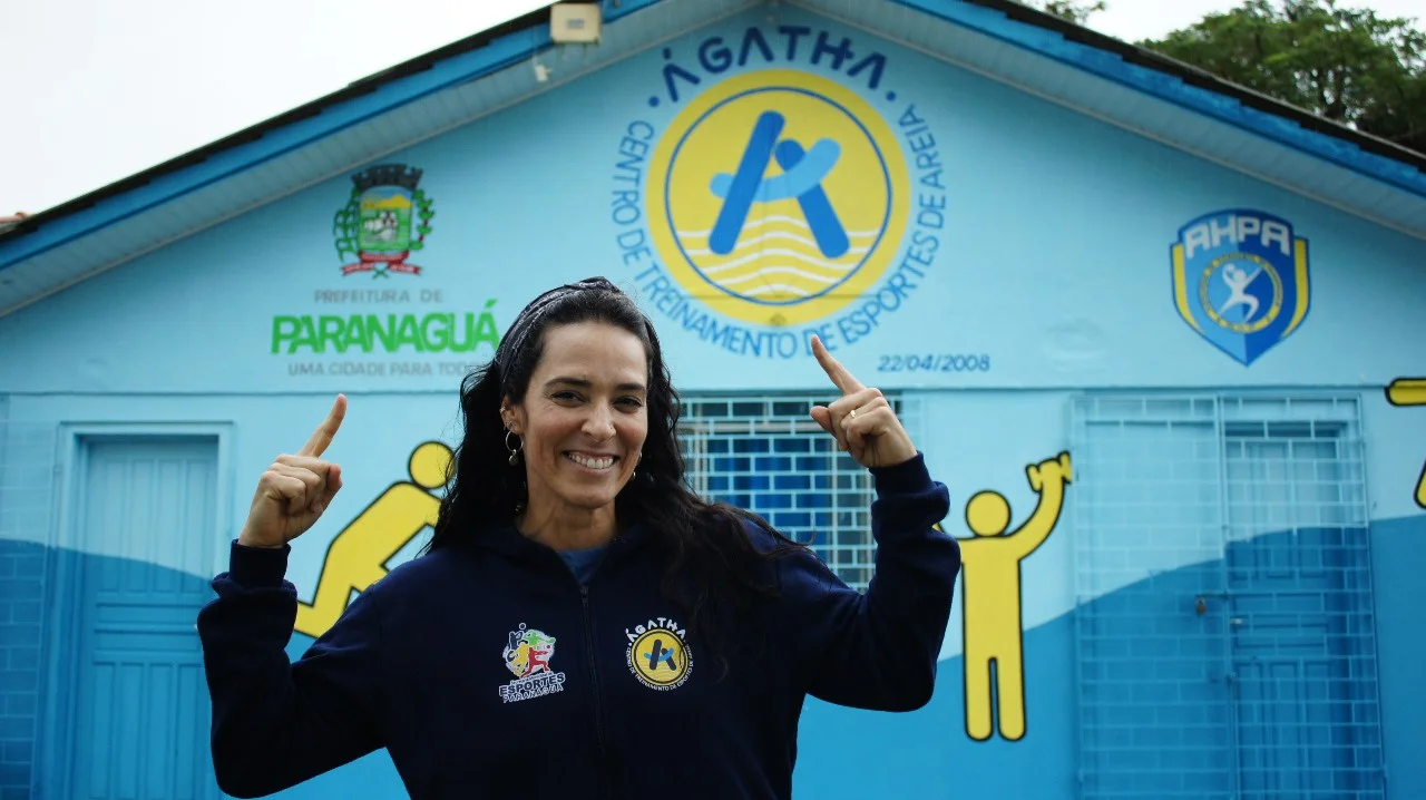 Projeto Ágatha celebra 17 anos e mais de 10 mil alunos em Paranaguá