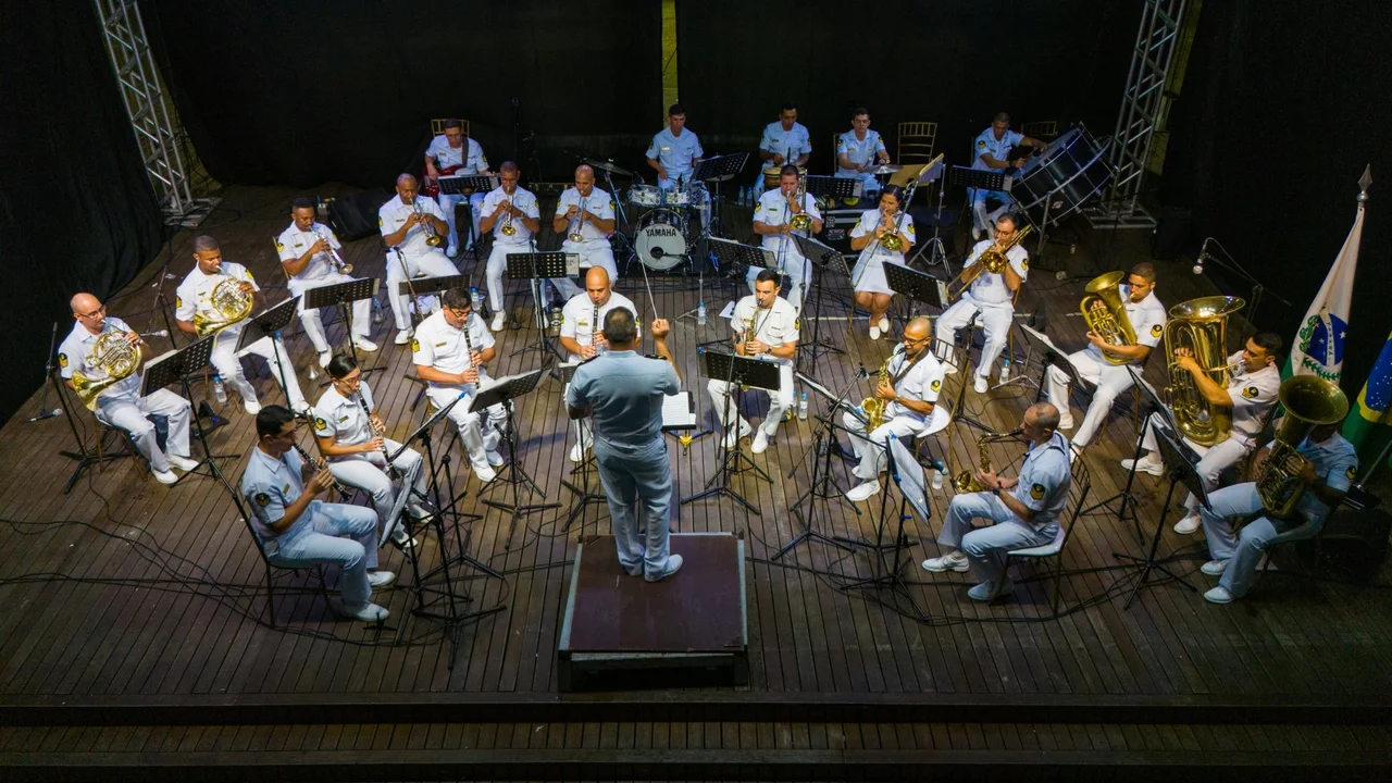 Homenagem aos 90 anos do Porto de Paranaguá é marcada por concerto da banda do 8º Distrito Naval