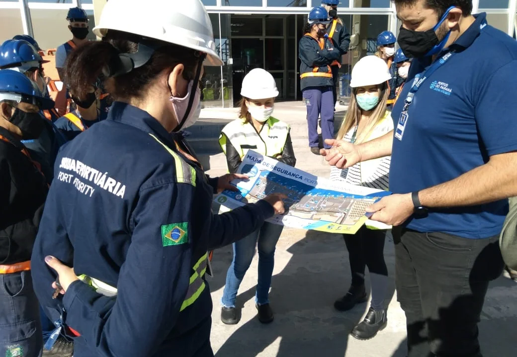 Fumacê e bomba costal serão aplicados no Porto de Paranaguá