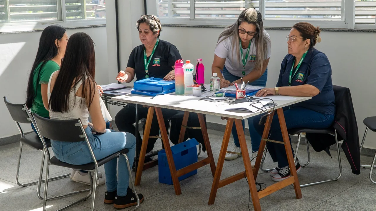 Prefeitura de Paranaguá leva CRAS em Movimento à comunidade do Jardim Iguaçu