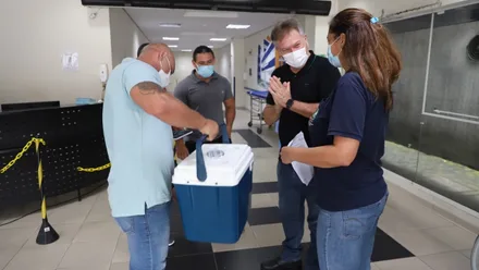 Hospital Regional do Litoral recebe doses da vacina contra a Covid-19
