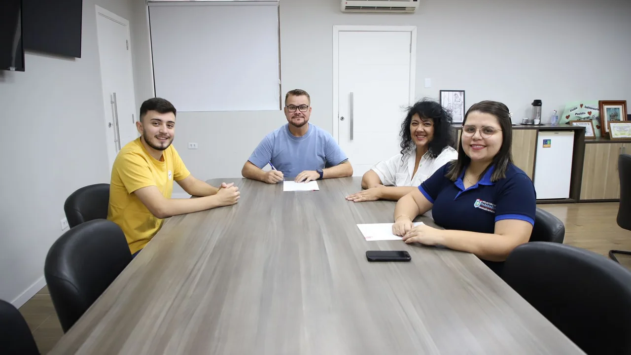 Lei garante acompanhante para as mulheres em procedimentos médicos em Paranaguá