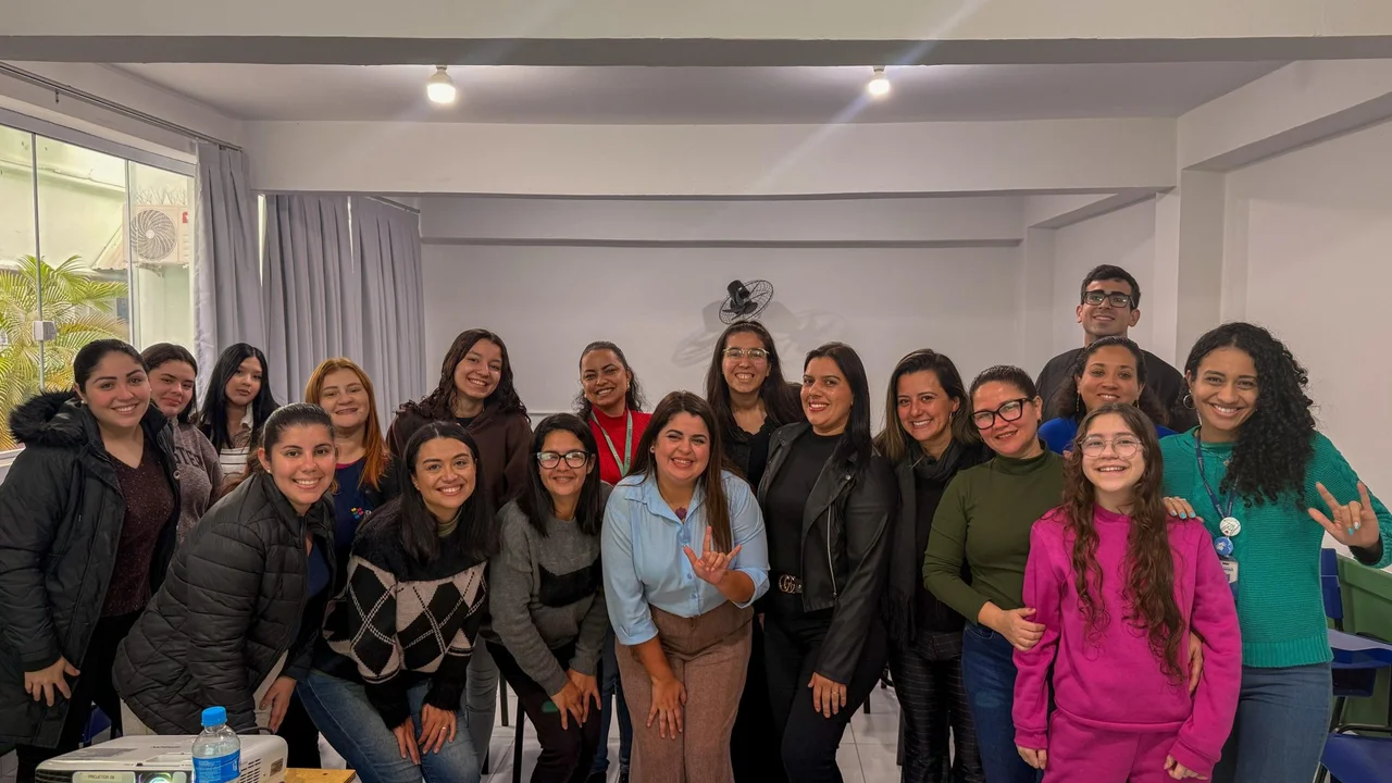 Secretaria de Inclusão de Paranaguá inicia curso de Libras para ampliar a acessibilidade e a comunicação inclusiva