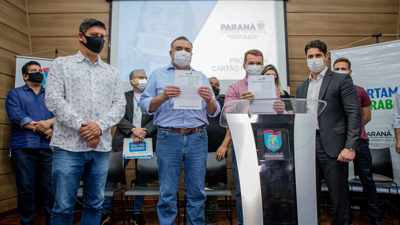 Programa Cartão Futuro é instituído em Paranaguá