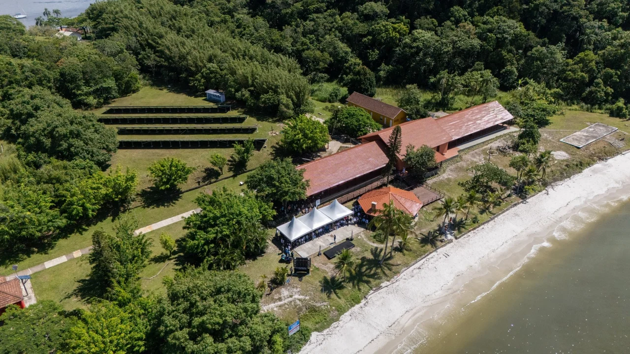 Parque Estadual Ilha das Cobras é reinaugurado e passa a sediar a Escola do Mar em Paranaguá