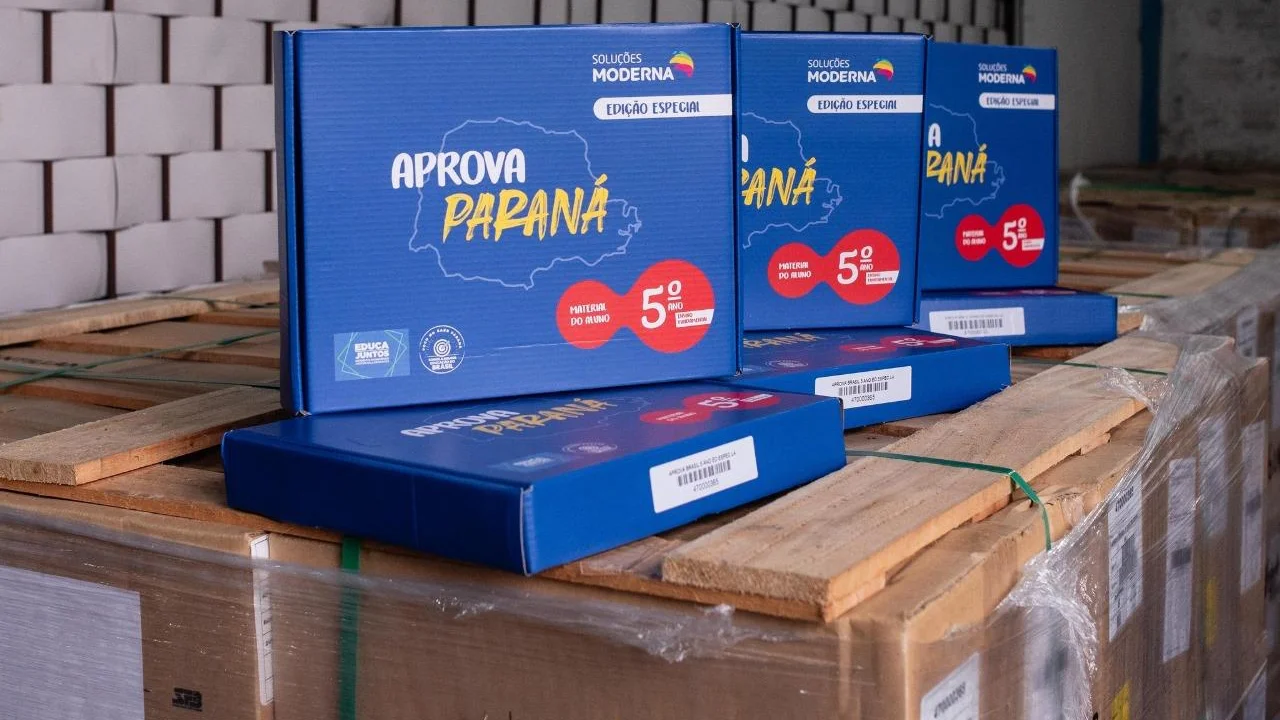 Paranaguá recebe kits pedagógicos do Governo do Estado para estudantes do 5º ano