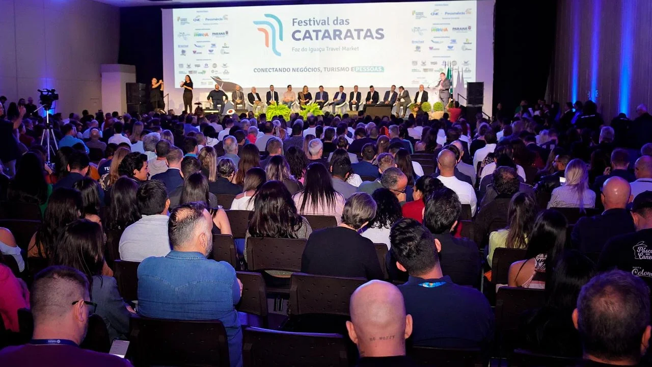 Paranaguá marca presença no Festival das Cataratas e destaca o turismo