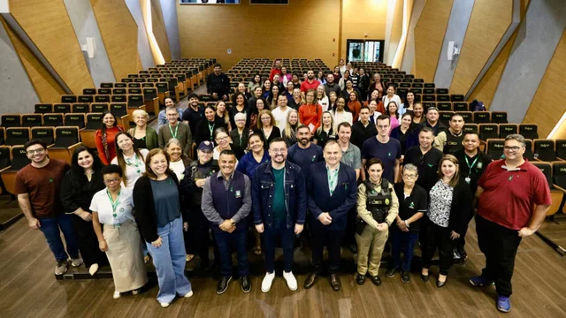 Campanha Abril Verde amplia debate sobre saúde mental e segurança no ambiente de trabalho