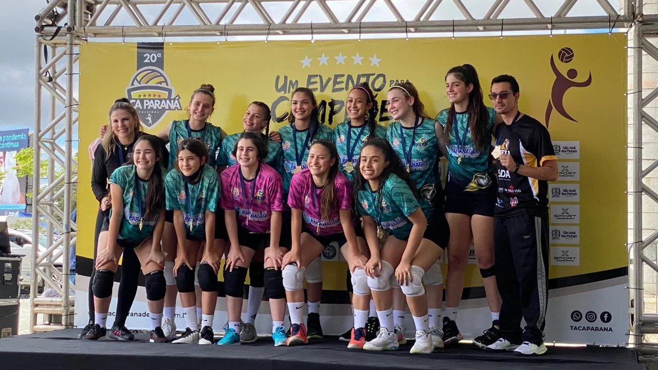 Paranaguá conquista ouro na Taça Paraná de Voleibol: a maior competição da América Latina