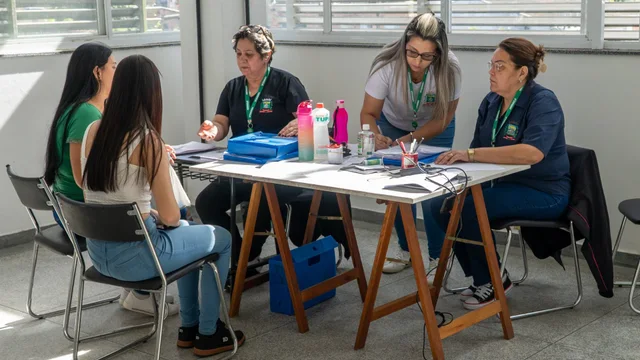 Prefeitura de Paranaguá leva CRAS em Movimento à comunidade do Jardim Iguaçu