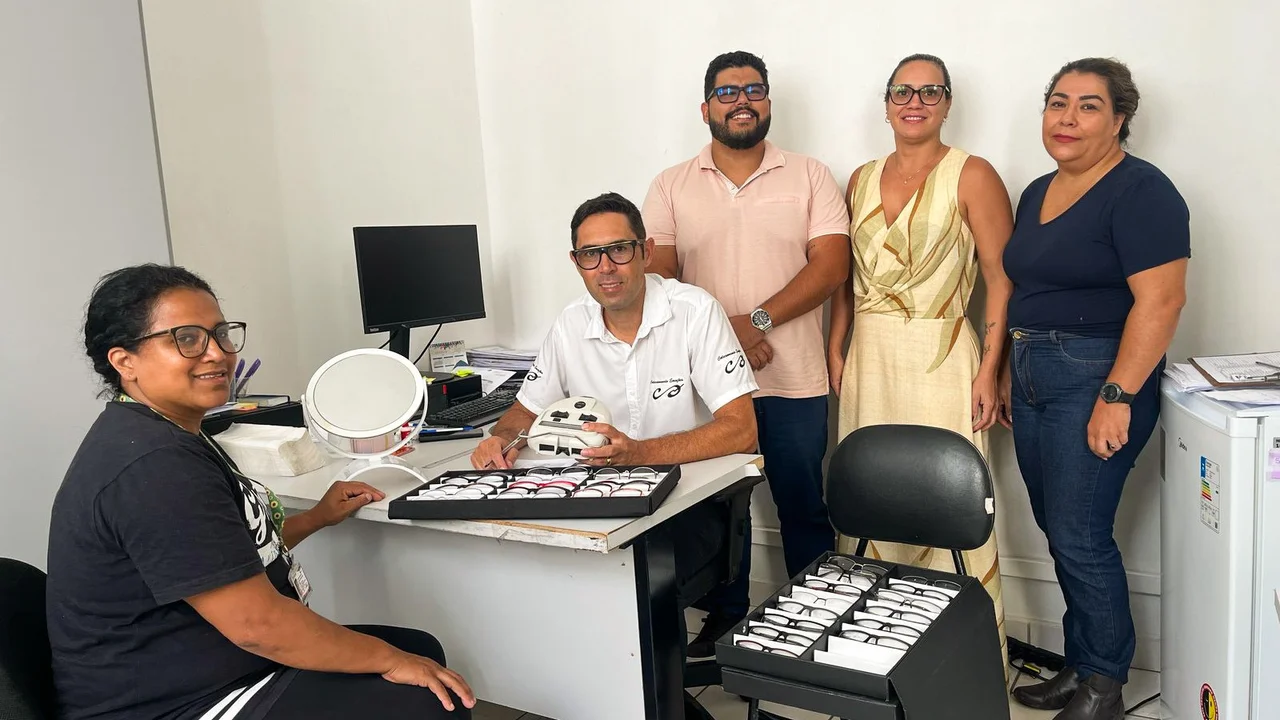 Programa Olhar Brasil garante consultas e óculos de graça em Paranaguá por meio da Secretaria de Saúde