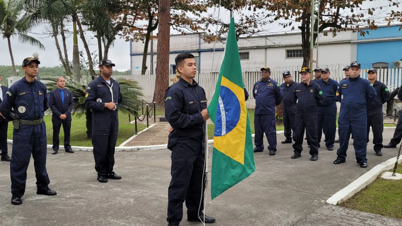 Cerimônia na Capitania dos Portos abre Semana da Pátria em Paranaguá