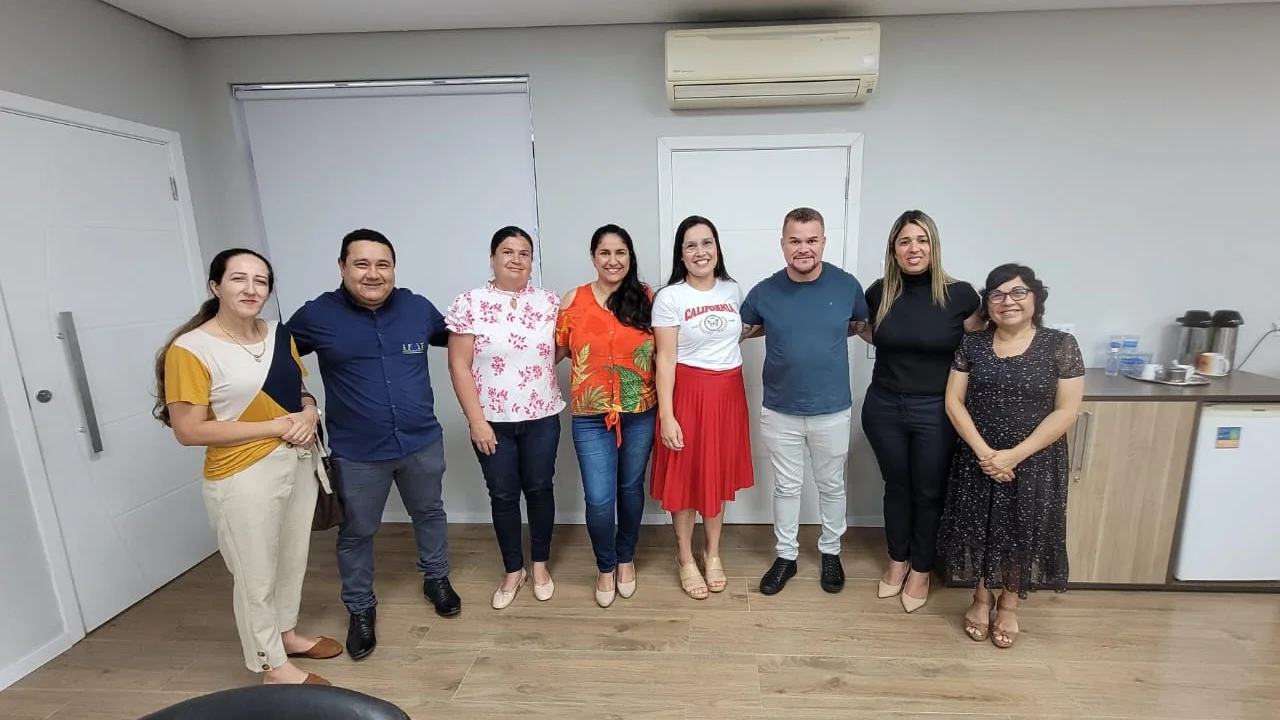 Prefeito recebe as novas conselheiras tutelares
