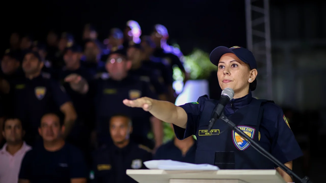 Prefeitura realiza formatura da 11ª turma da Guarda Civil Municipal